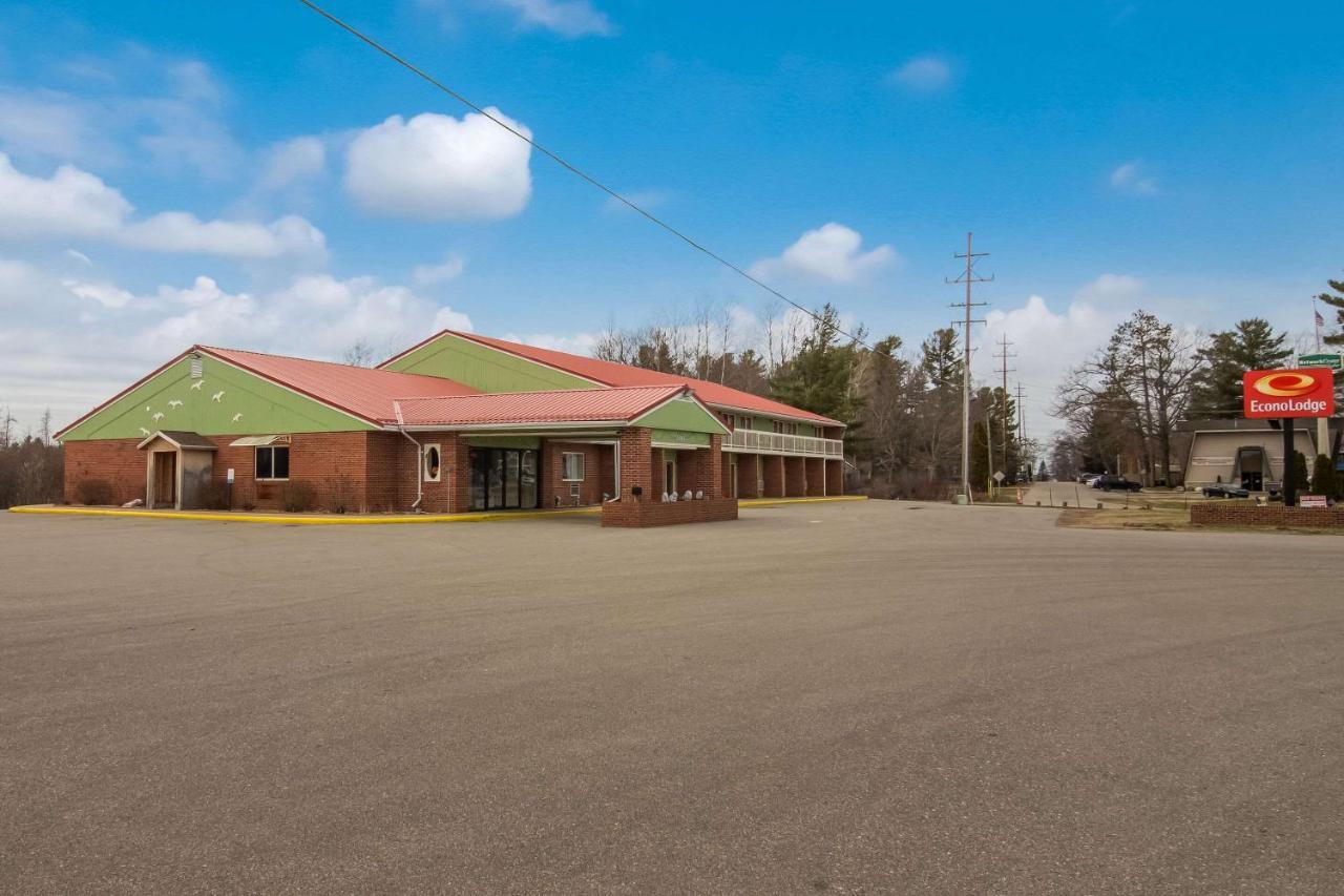 Econo Lodge Cadillac By Choice Kültér fotó